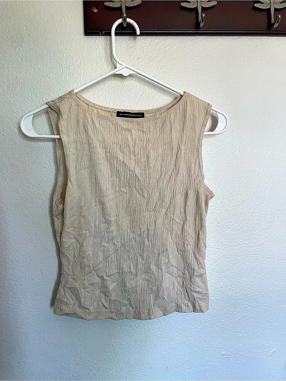 Brandy Melville Crinkled Tank Top in Beige Like New